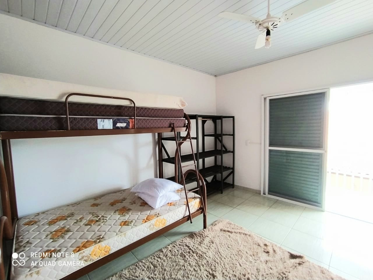 Primeiro quarto do segundo piso 2 da Casa praia
